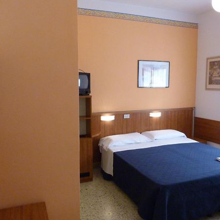 Hotel Bologna San Benedetto del Tronto Eksteriør bilde
