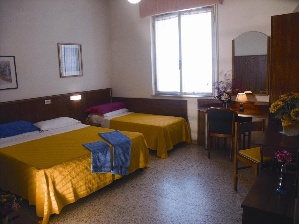 Hotel Bologna San Benedetto del Tronto Rom bilde