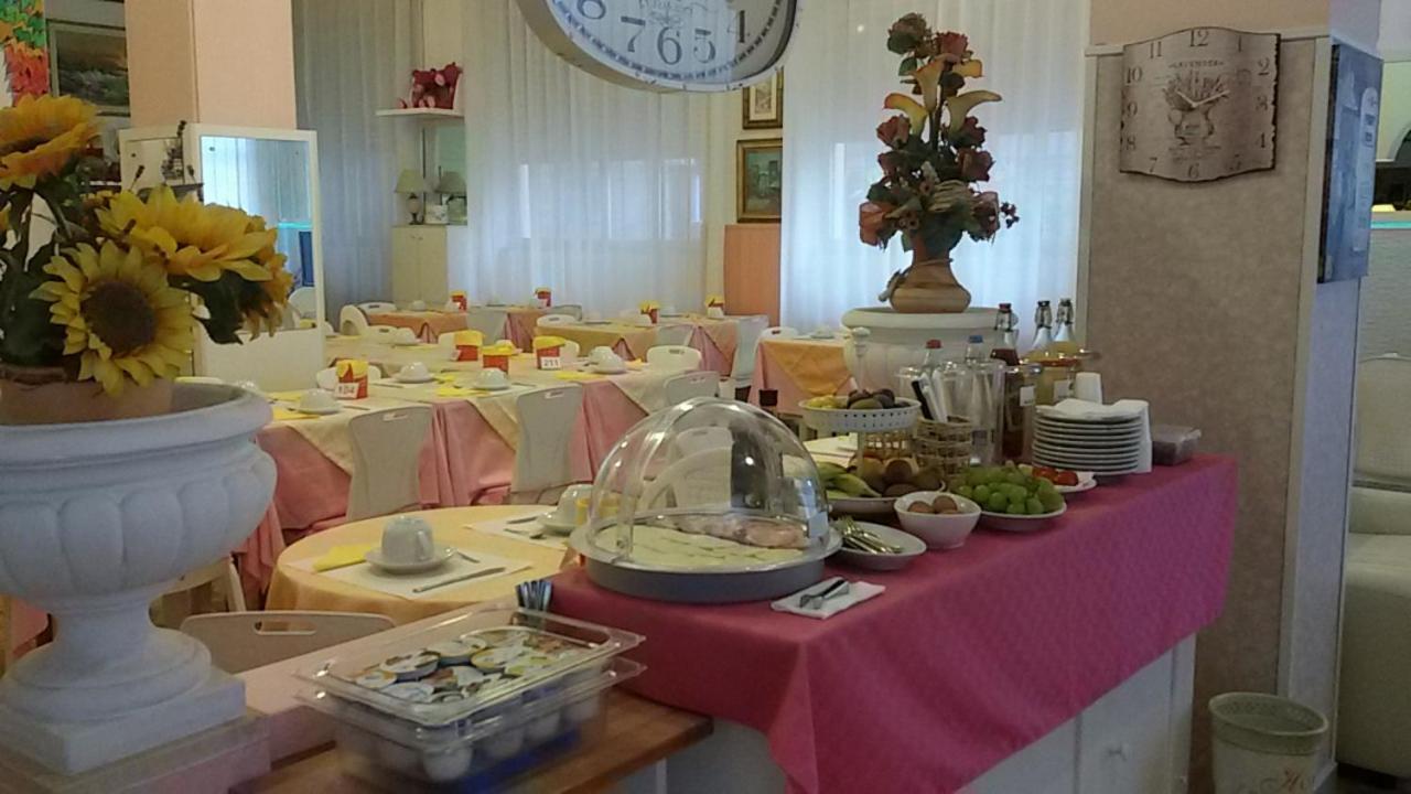 Hotel Bologna San Benedetto del Tronto Eksteriør bilde